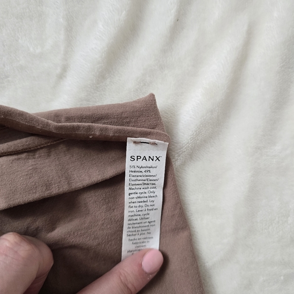 NWOT Spanx High Waisted Seamless Power Brief - Picture 7 of 8